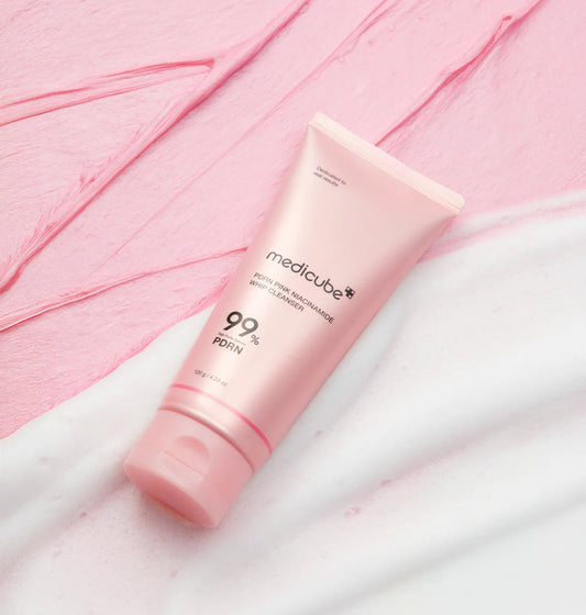 غسول نياسينمايد الوردي ميدكيوب - 120غرام | Medicube PDRN Pink Niacinamide Whip Cleanser - Barbie.phar