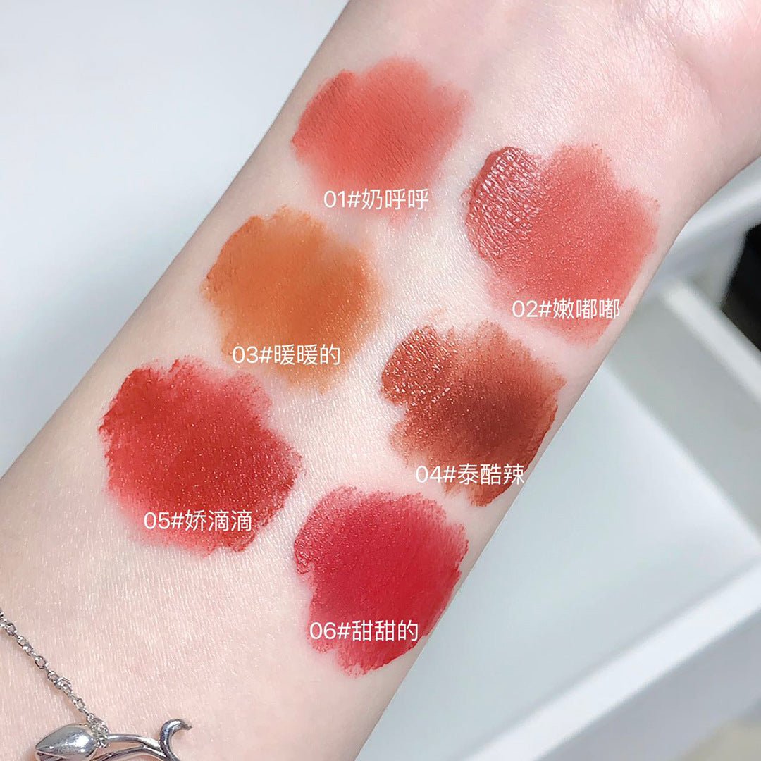 احمر شفاه ميدالية الارنب جيجي بير | Gege Bear Rabbit Keychain Lip Mud - Barbie.phar