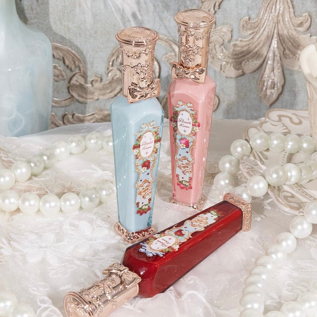 احمر شفاه ستروبيري فلاور نوز | Flower knows Strawberry Rococo Cloud Lip Cream - Barbie.phar