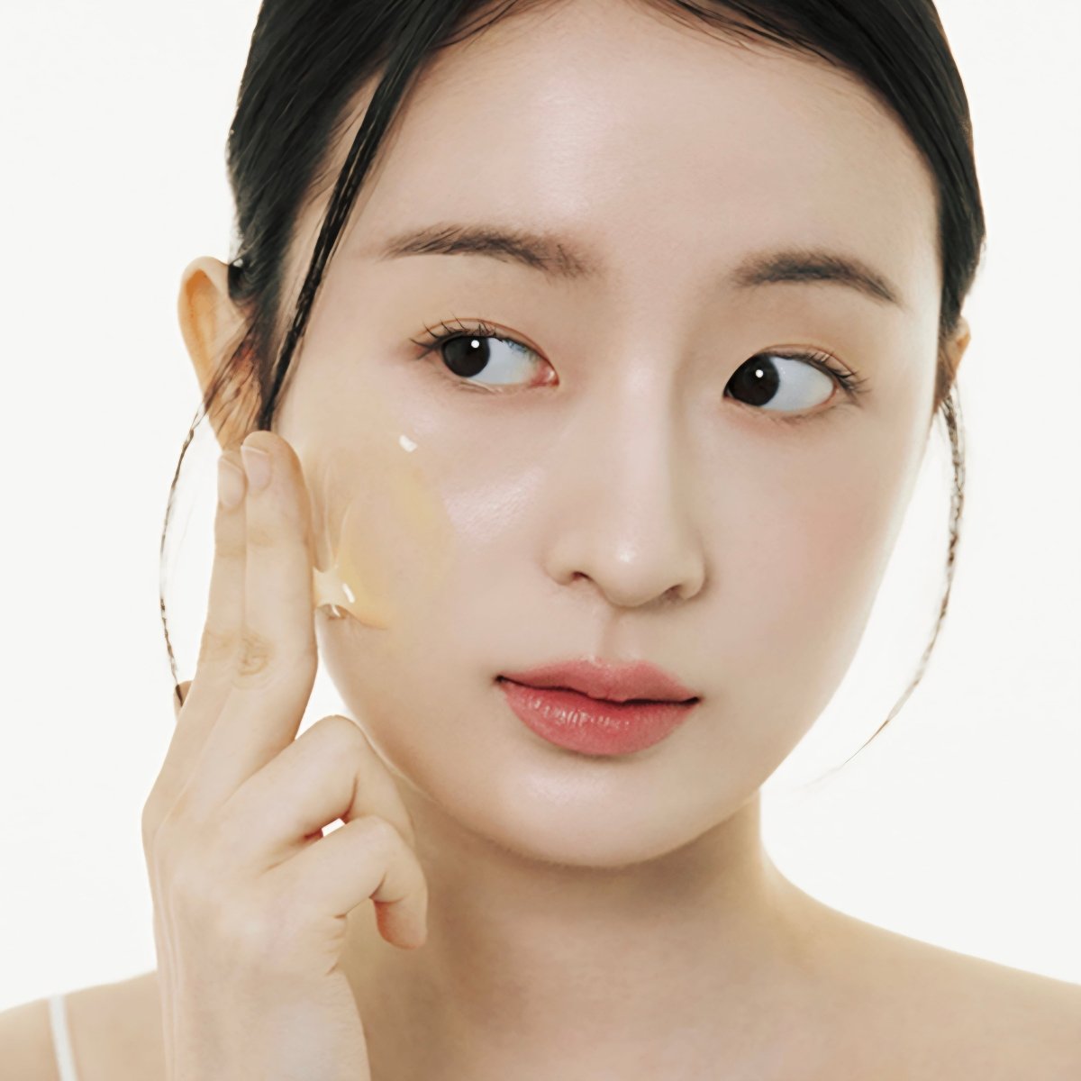 امبولة سيروم ريتينول مدغشقر 30مل | SKIN1004 madagascar centella retinol 0.2 boosting shot ampoule - Barbie.phar