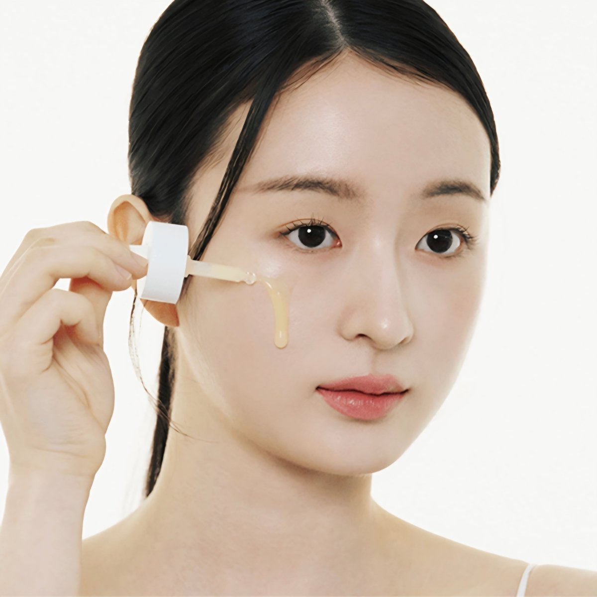 امبولة سيروم ريتينول مدغشقر 30مل | SKIN1004 madagascar centella retinol 0.2 boosting shot ampoule - Barbie.phar