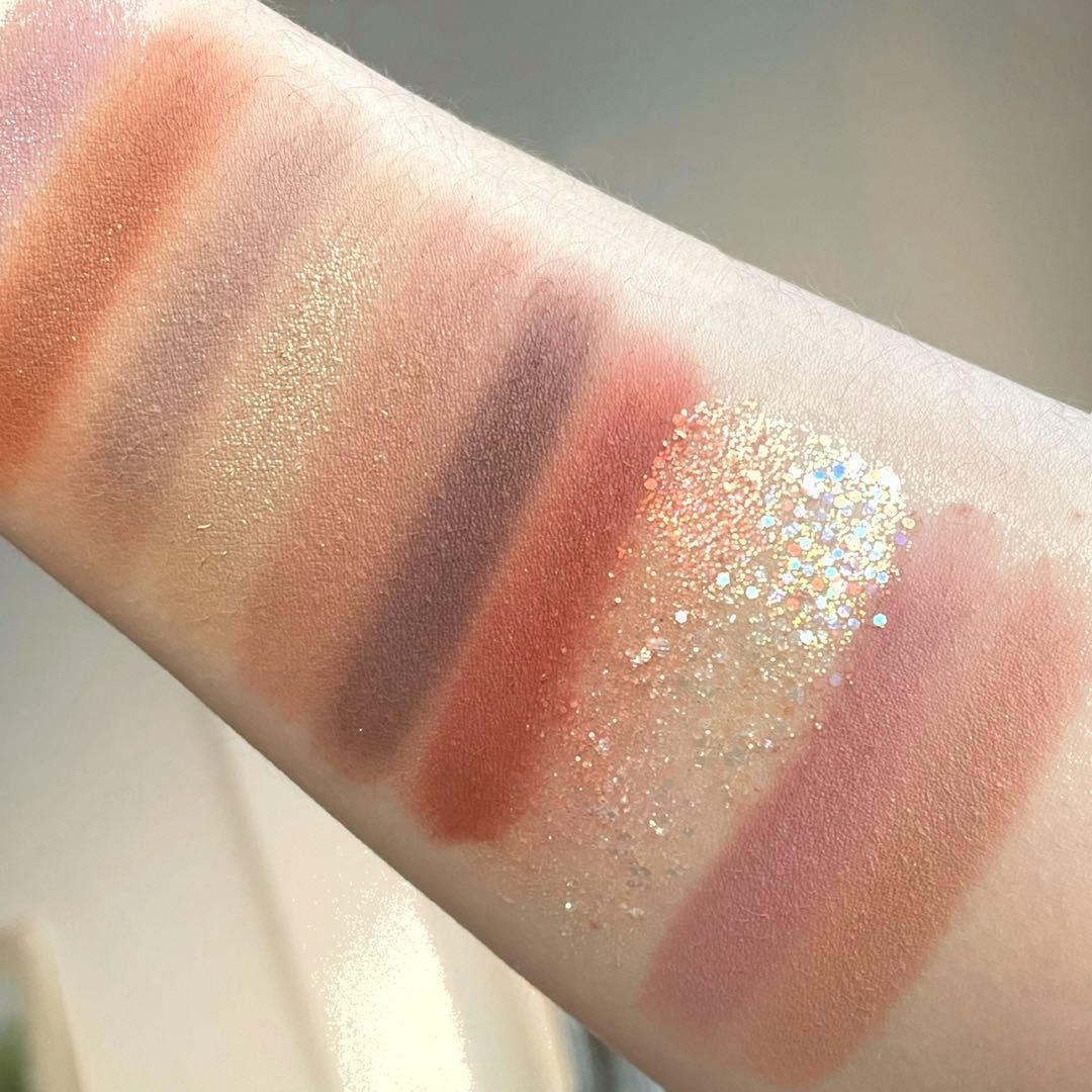 باليت ظلال 26 لون فرانك كولر | Frank Color 26 Colors Eyeshadow Palette - Barbie.phar