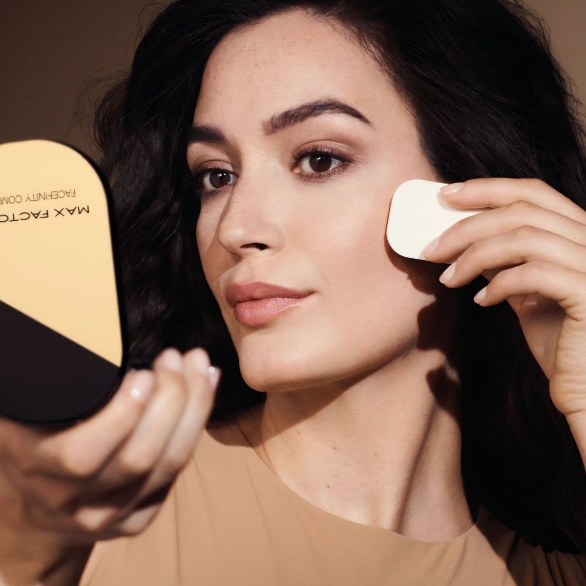 فاونديشن باودر ماكس فاكتور | Max Factor X facefinity compact foundation - Barbie.phar
