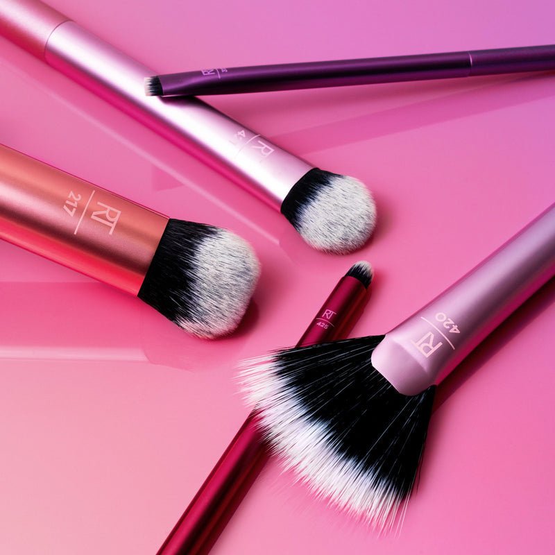 مجموعة فرش ارتيست ريل تكنيك | Real Techniques Artist Essentials Set - Barbie.phar